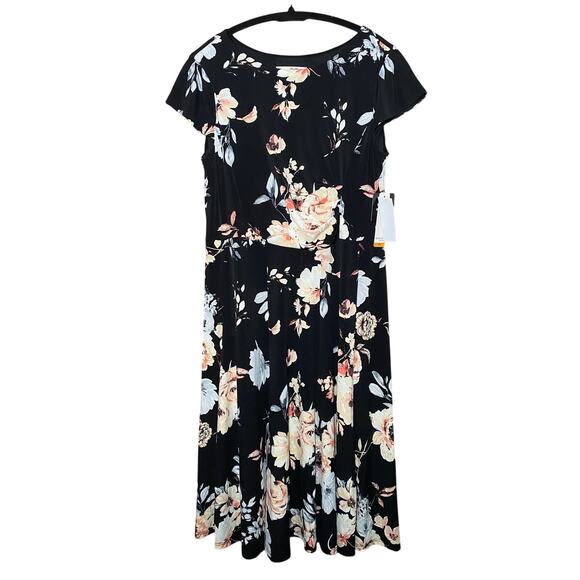 Studio One New York - NWT - Black Floral Dress - Size Small Petite - Picture 2 of 15